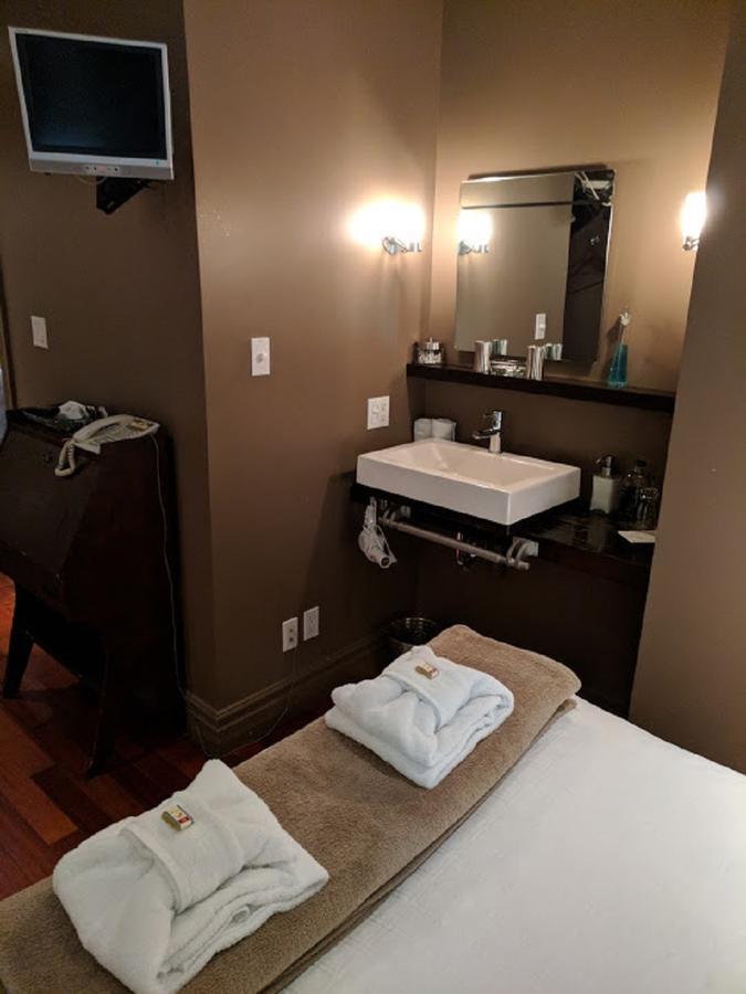Sir Montcalm Gite B&B Montreal Bagian luar foto