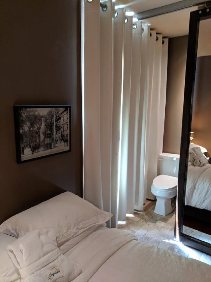 Sir Montcalm Gite B&B Montreal Bagian luar foto